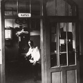 Üllői út 78/b. Pázmány Péter Tudományegyetem (ma Semmelweis Egyetem) III. sz. Belgyógyászati (ma Urológiai) Klinika, kapus szoba és telefonközpont.