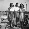 Deák Ferenc (Csányi) utca, a Liliom étterem terasza. Háttérben az Esterházy strand.