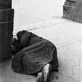Blaha Lujza tér, Nemzeti Színház, háttérben a Rákóczi út.