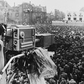 Hősök tere, május 1-i nagygyűlés. Az MTV első helyszíni közvetítése.