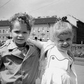 Baross tér, háttérben a Thököly út, a Nefelejcs utca torkolata.
