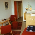 Mátyás király sétány 1. OKISZ-üdülő, szobabelső.