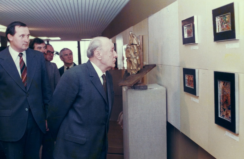 Kádár János, tőle balra Maróthy László a Budapesti Pártbizottság első titkára. fotok_24583.jpg