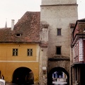 Nagy tér (Piata Mare), a Tanácstorony átjárója.