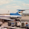 Orly repülőtér. Előtérben a MALÉV TU-154 B-2 típusú utasszállító repülőgépe.